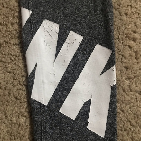 Pink Victoria’s Secret Dark Gray/Purple Yoga Pants - Picture 6 of 7